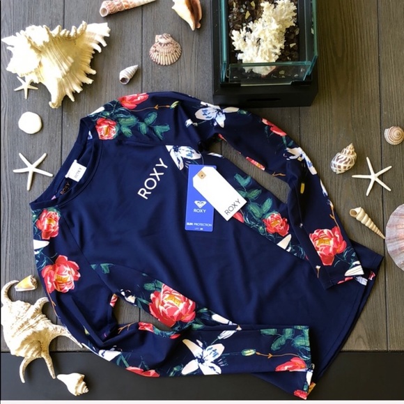 🌴🌺ROXY- RASH GAURD🌺🌴 - Picture 5 of 8